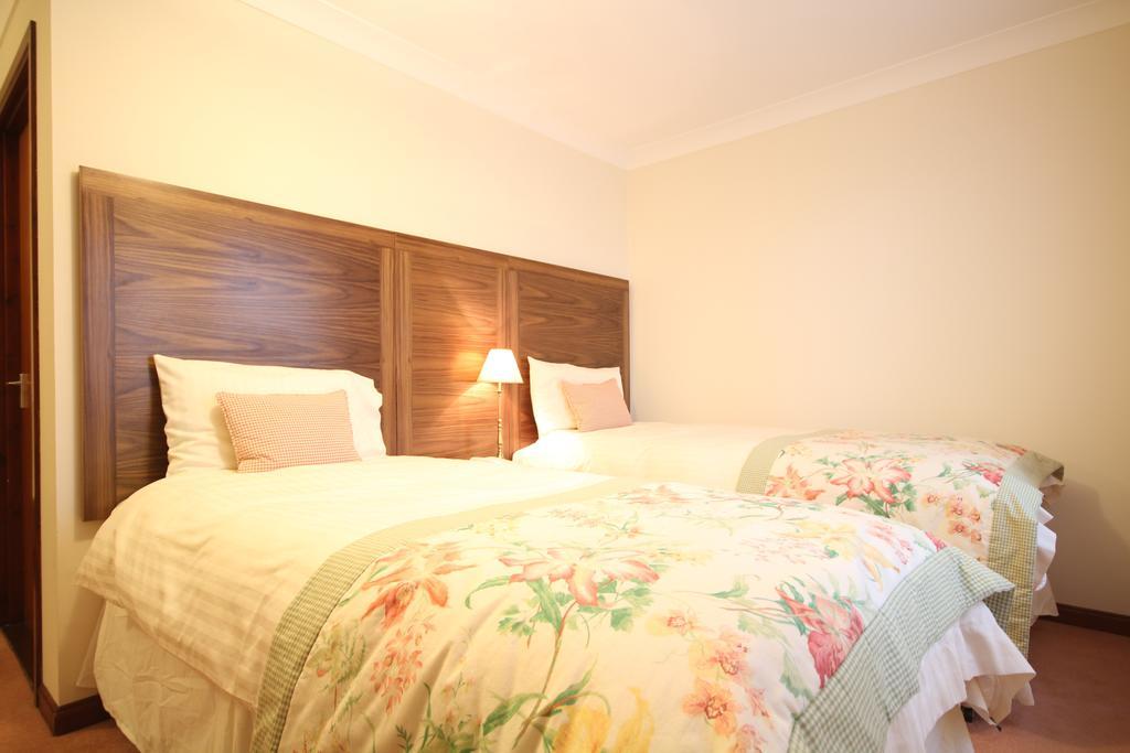 Strathburn Hotel Inverurie By Compass Hospitality Dış mekan fotoğraf
