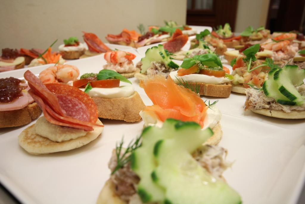 Strathburn Hotel Inverurie By Compass Hospitality Dış mekan fotoğraf