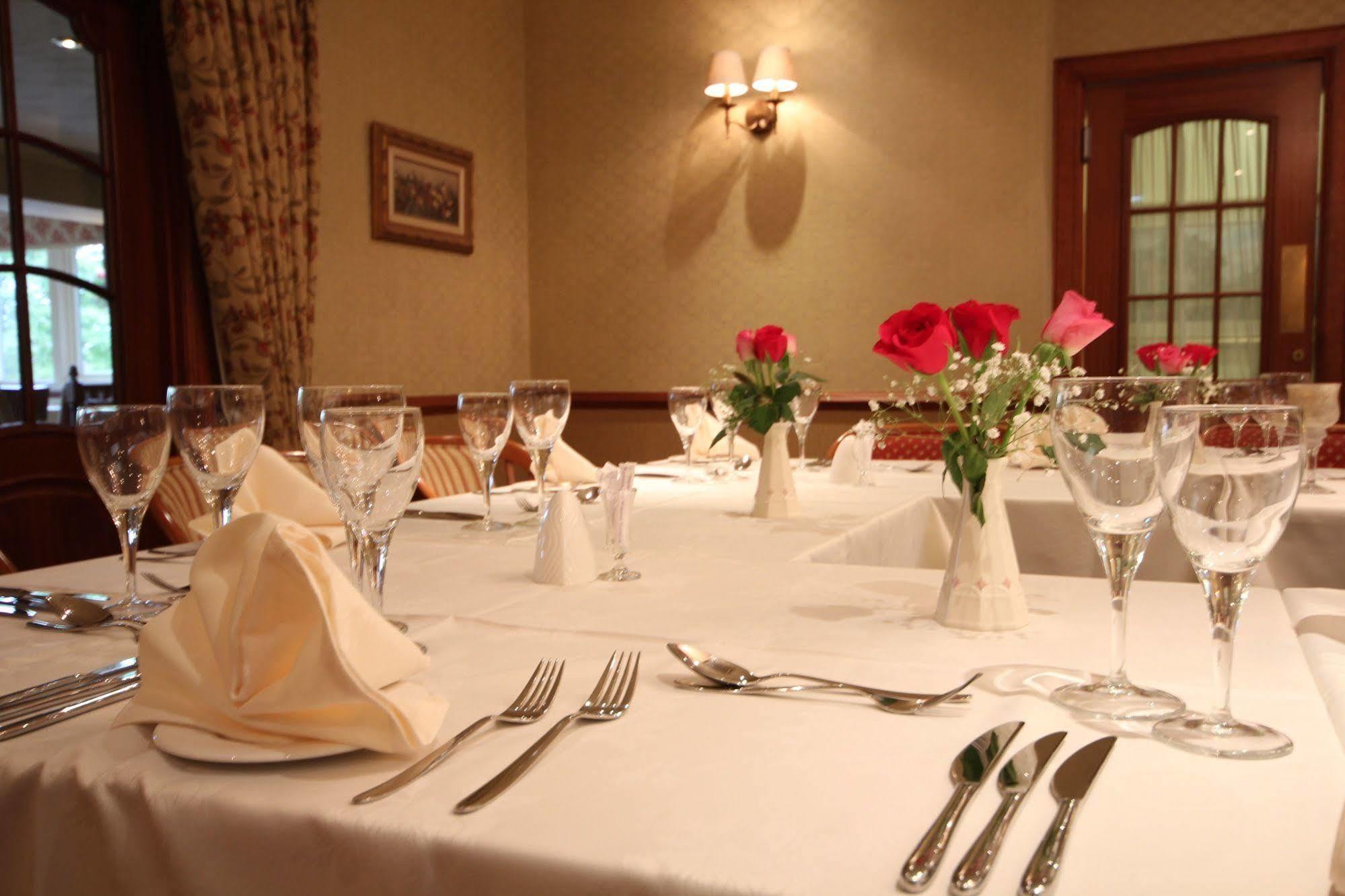 Strathburn Hotel Inverurie By Compass Hospitality Dış mekan fotoğraf