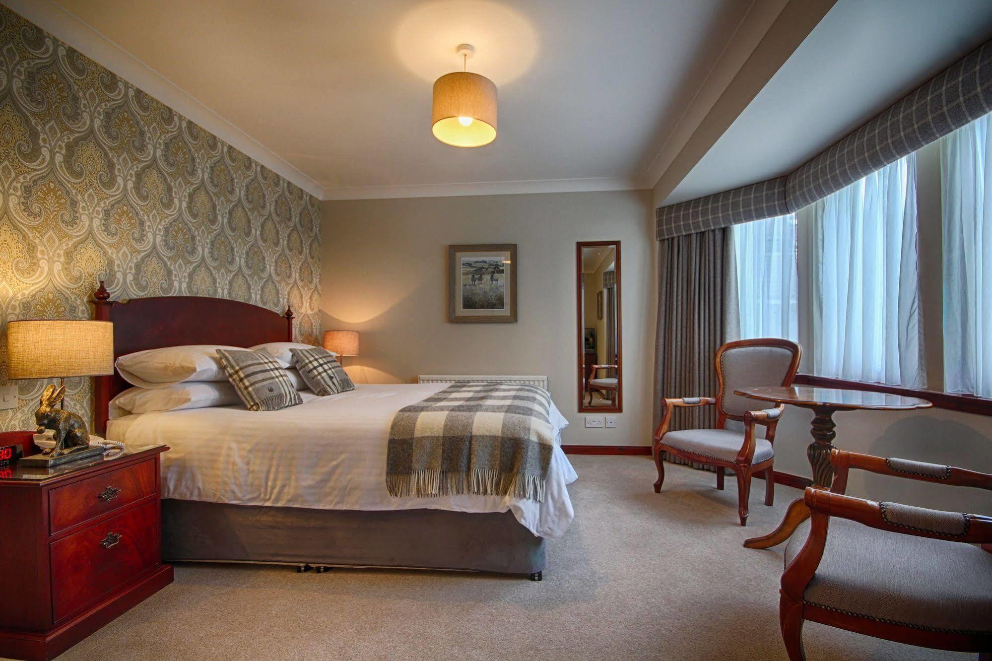 Strathburn Hotel Inverurie By Compass Hospitality Dış mekan fotoğraf